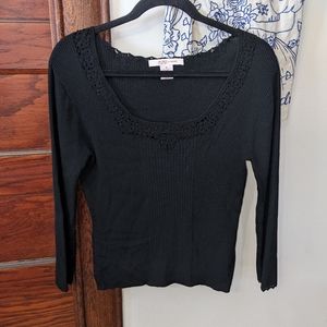 Vintage Black ribbed sweater crochet trim